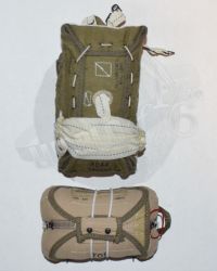 Dragon Models Ltd. WWII US Army Paratroopers Parachute Main & Reserve Chute